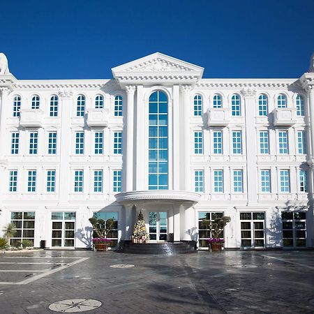 Hotel Britania Kamez Zewnętrze zdjęcie