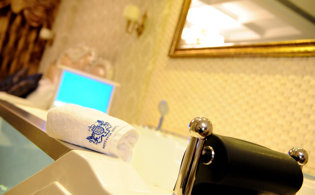 Hotel Britania Kamez Zewnętrze zdjęcie