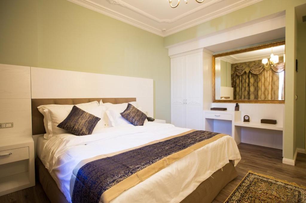 Hotel Britania Kamez Zewnętrze zdjęcie